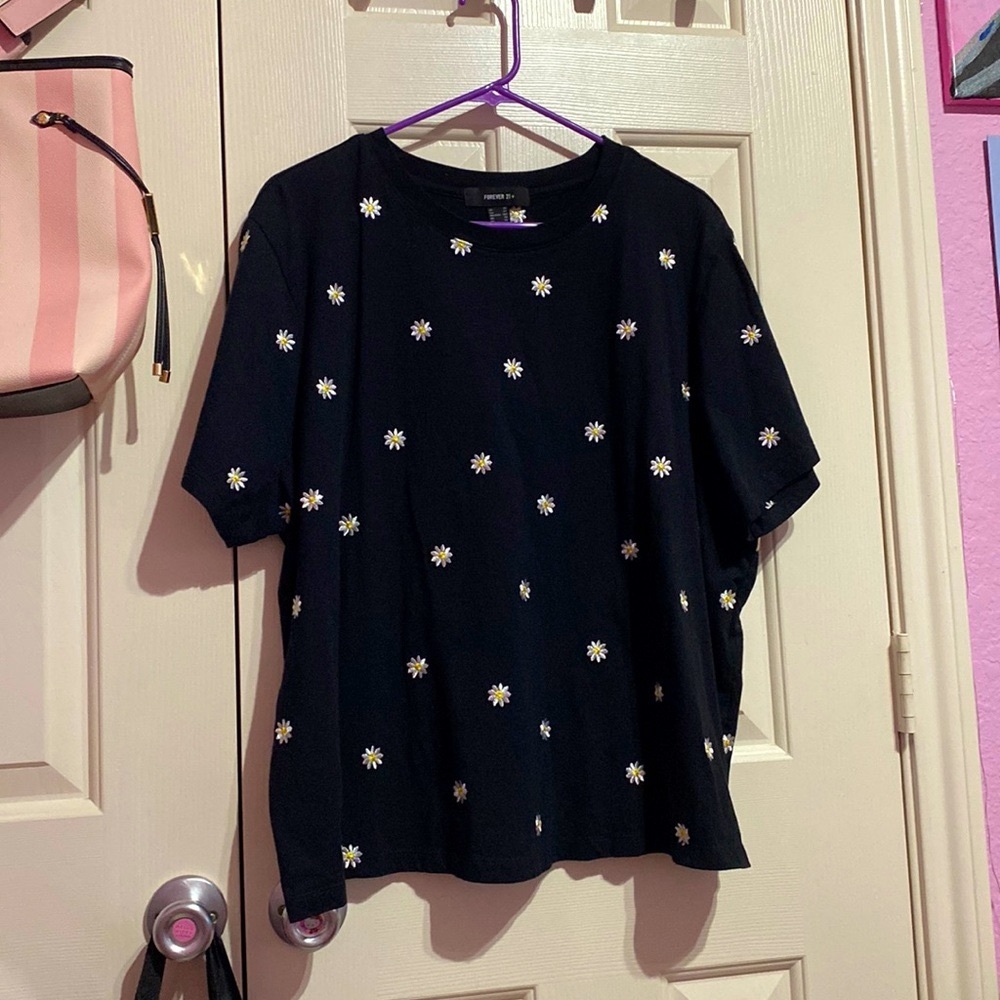 Sunflower Embroidered Tee